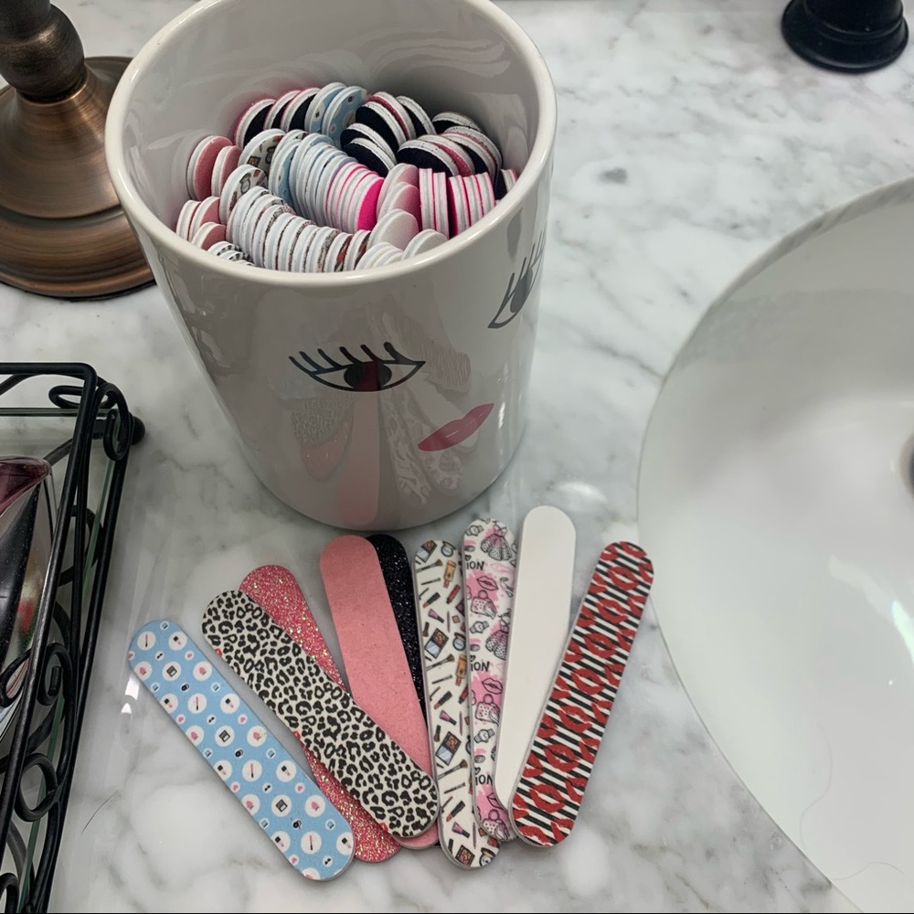 Canister with nail files